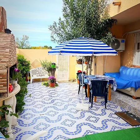 Bonito Bungalow Apartment